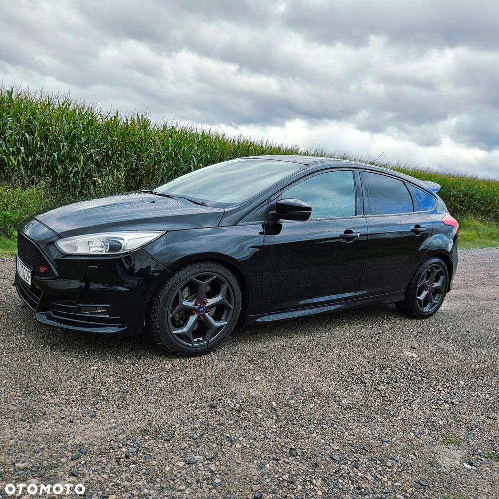 Ford Focus 2.0 EcoBoost ST - 3