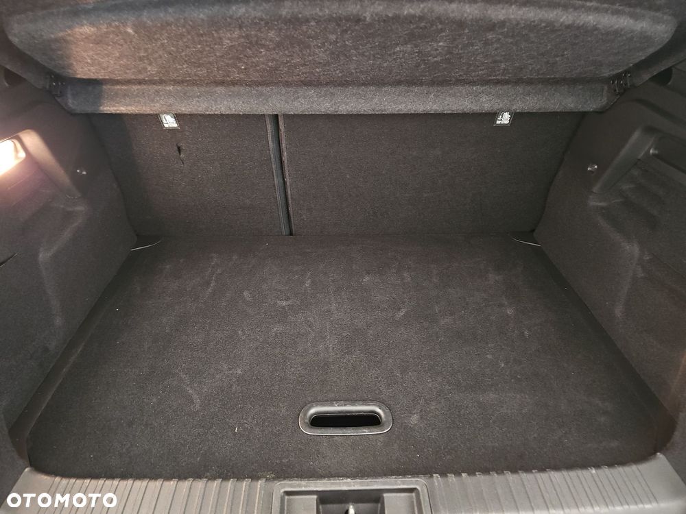 Renault Captur 1.0 TCe Techno - 28