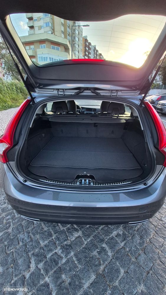 Volvo V60 - 15