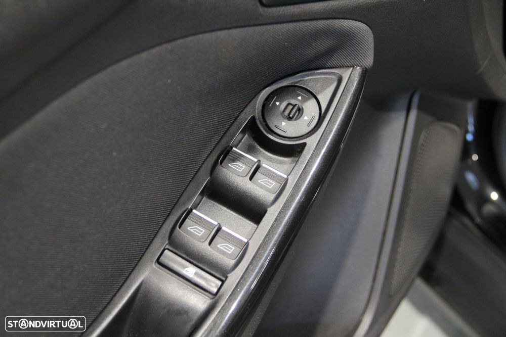 Ford Focus SW 1.5 TDCi Titanium - 6