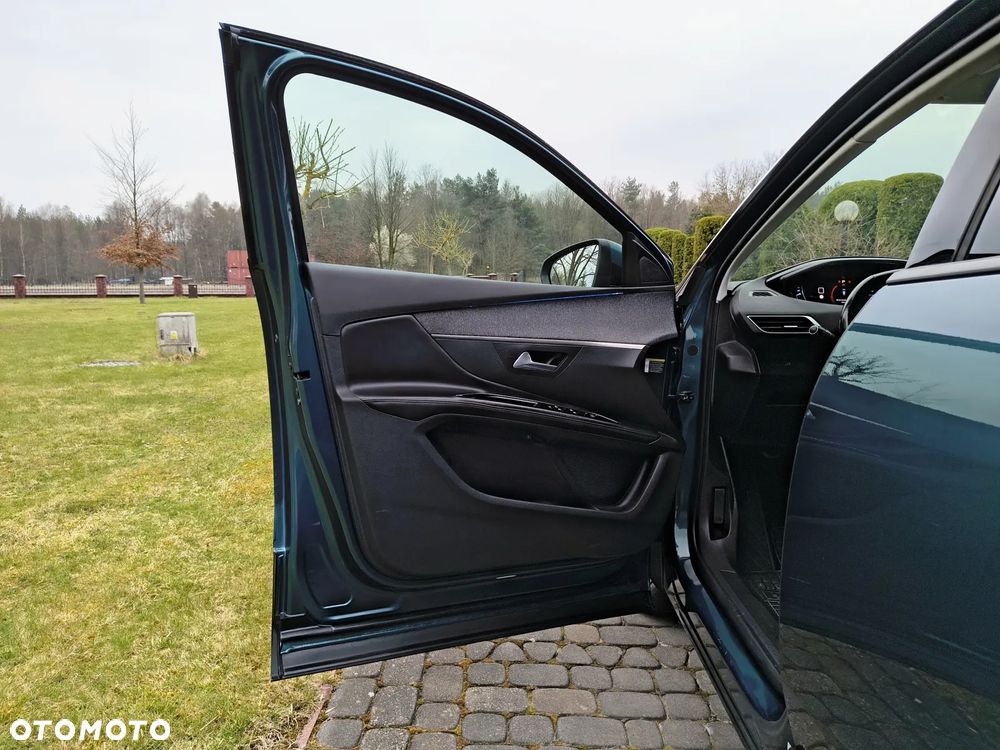 Peugeot 5008 - 9
