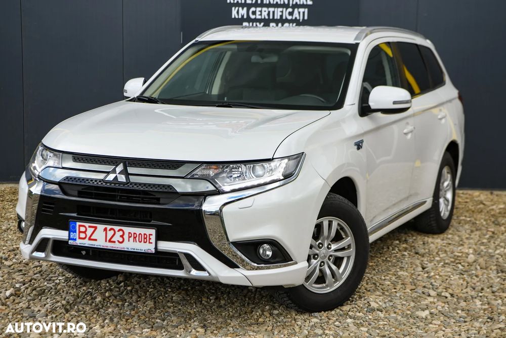 Mitsubishi Outlander 2.4 4WD - 20