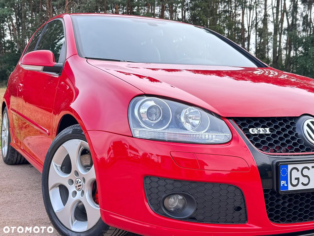Volkswagen Golf - 4