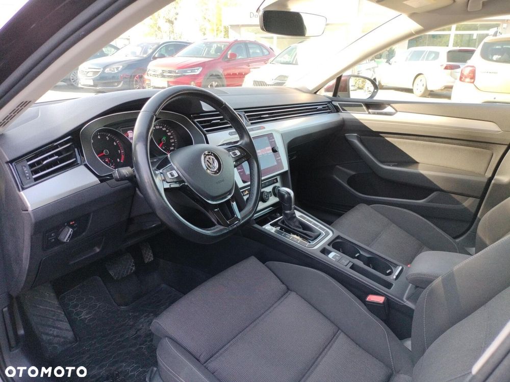 Volkswagen Passat 1.8 TSI BMT Comfortline DSG - 9