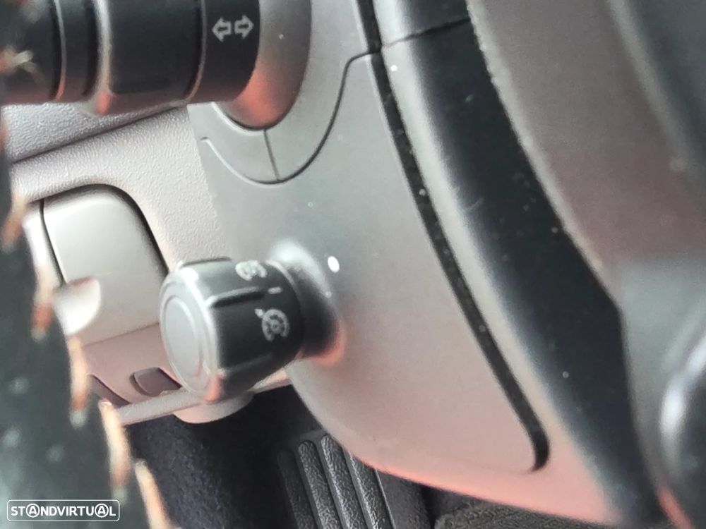 Renault Scénic 1.5 dCi Conquest - 23