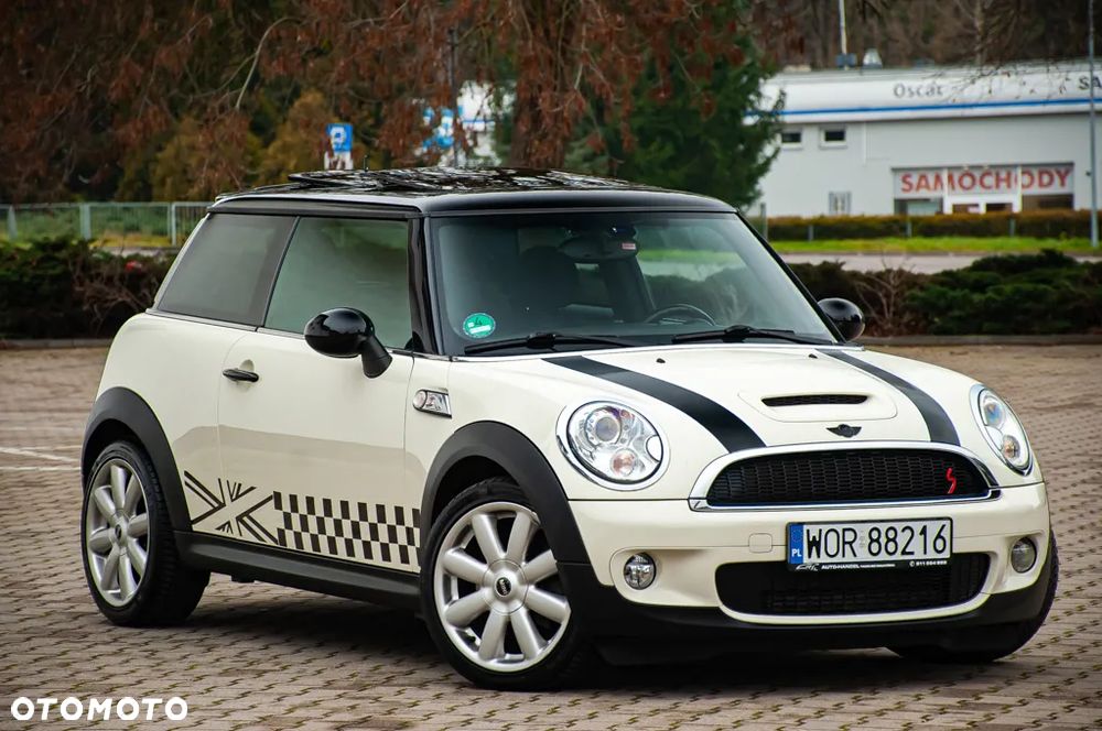 MINI Cooper S 50 Camden - 2
