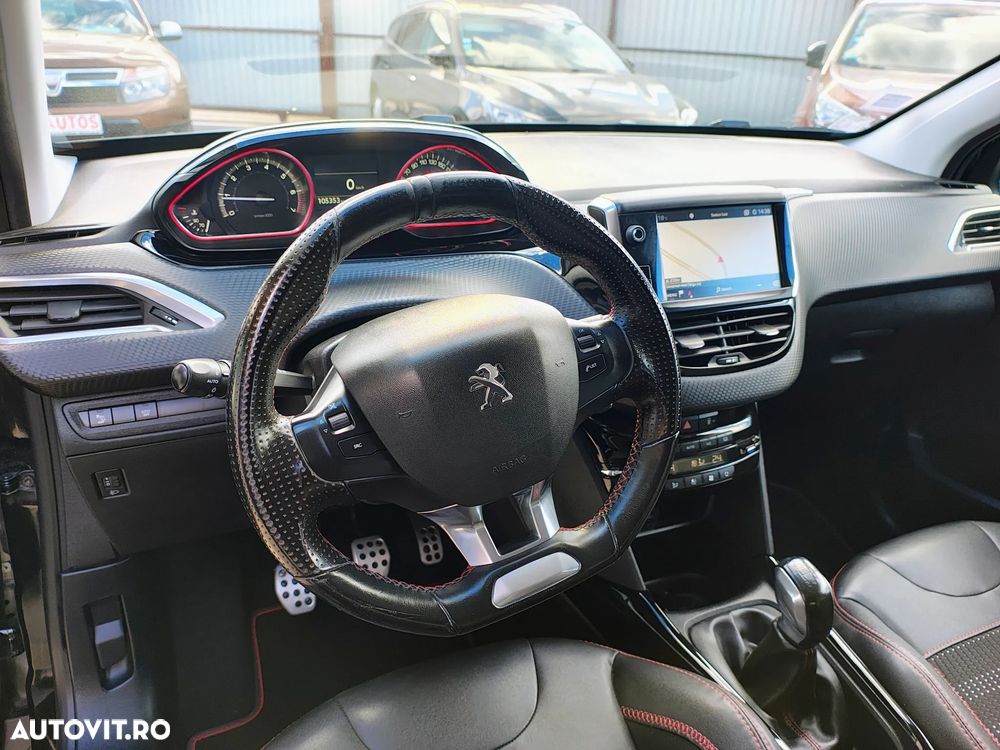 Peugeot 2008 PureTech 110 Stop&Start GT-Line Edition - 13