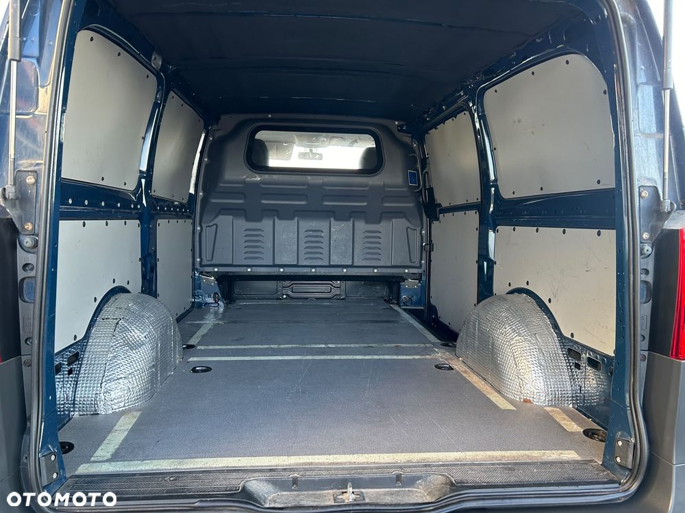 Mercedes-Benz Vito Long - 15