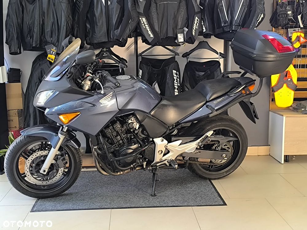 Honda CBF - 9