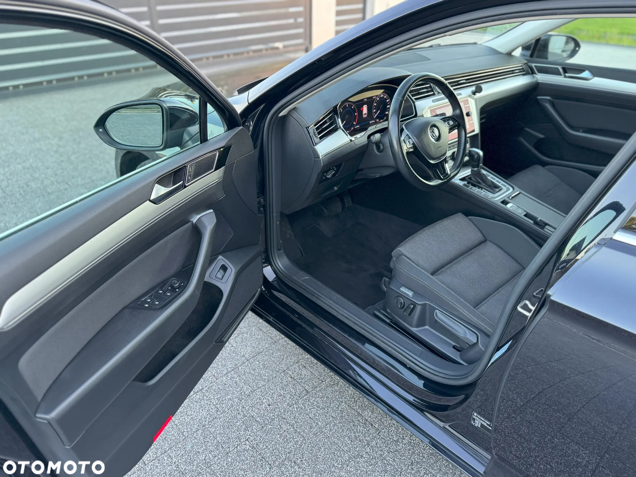 Volkswagen Passat 2.0 TDI BMT Comfortline DSG - 22