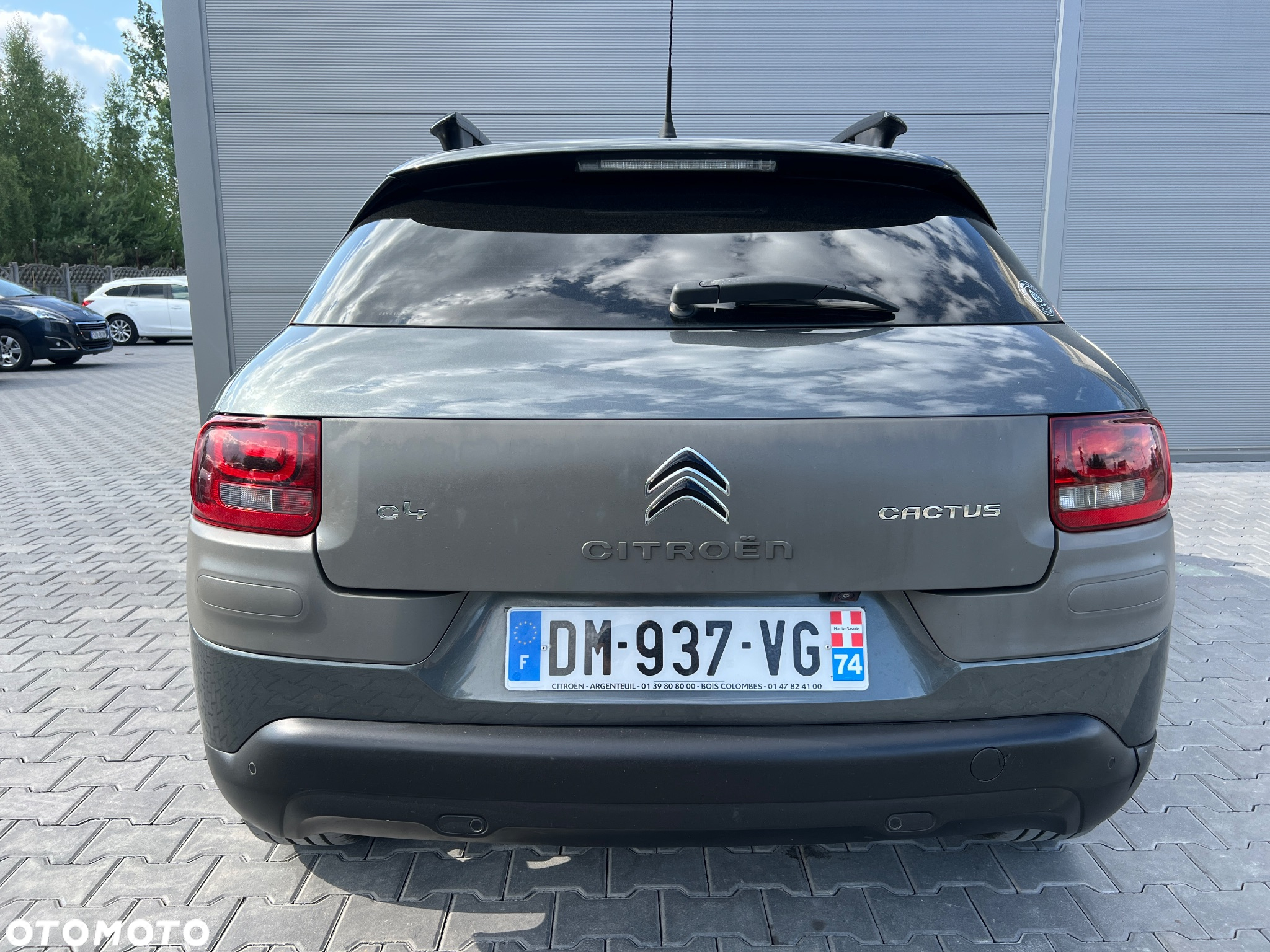 Citroën C4 Cactus 1.2 PureTech Shine Edition S&S - 14