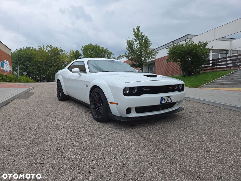 Dodge Challenger 6.4 Scat Pack Widebody - 3