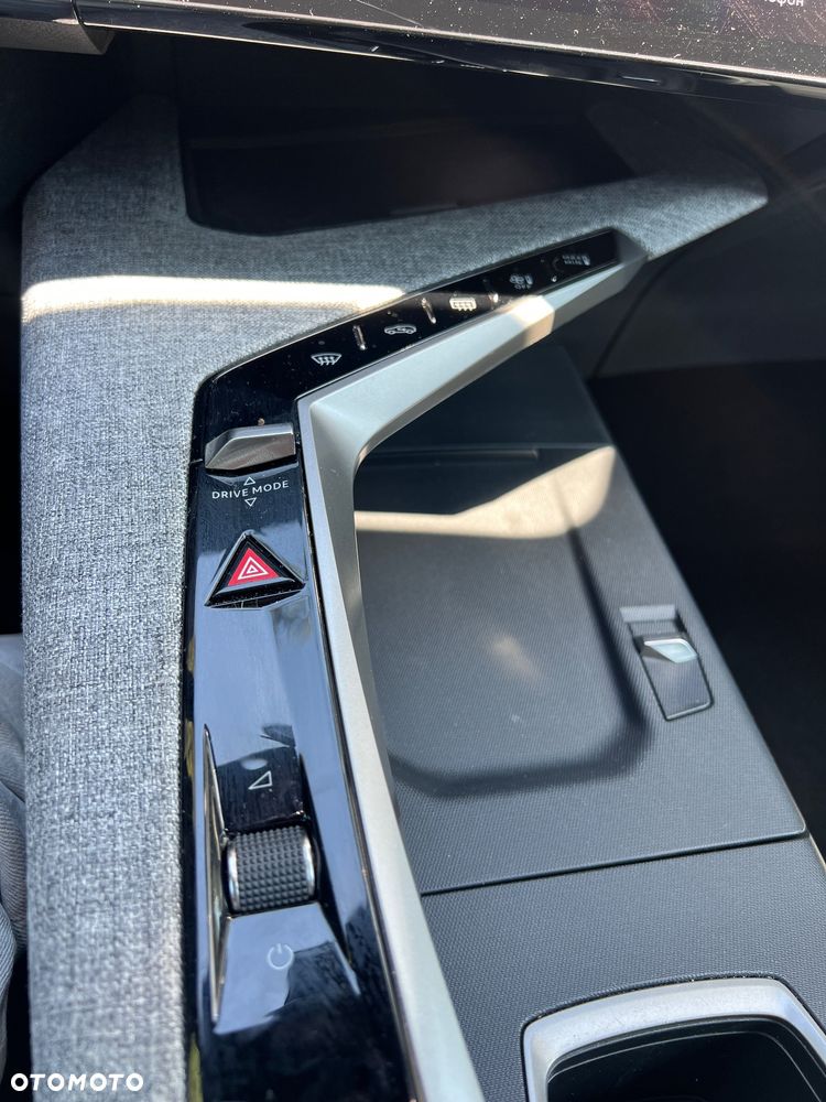 Peugeot 5008 - 25