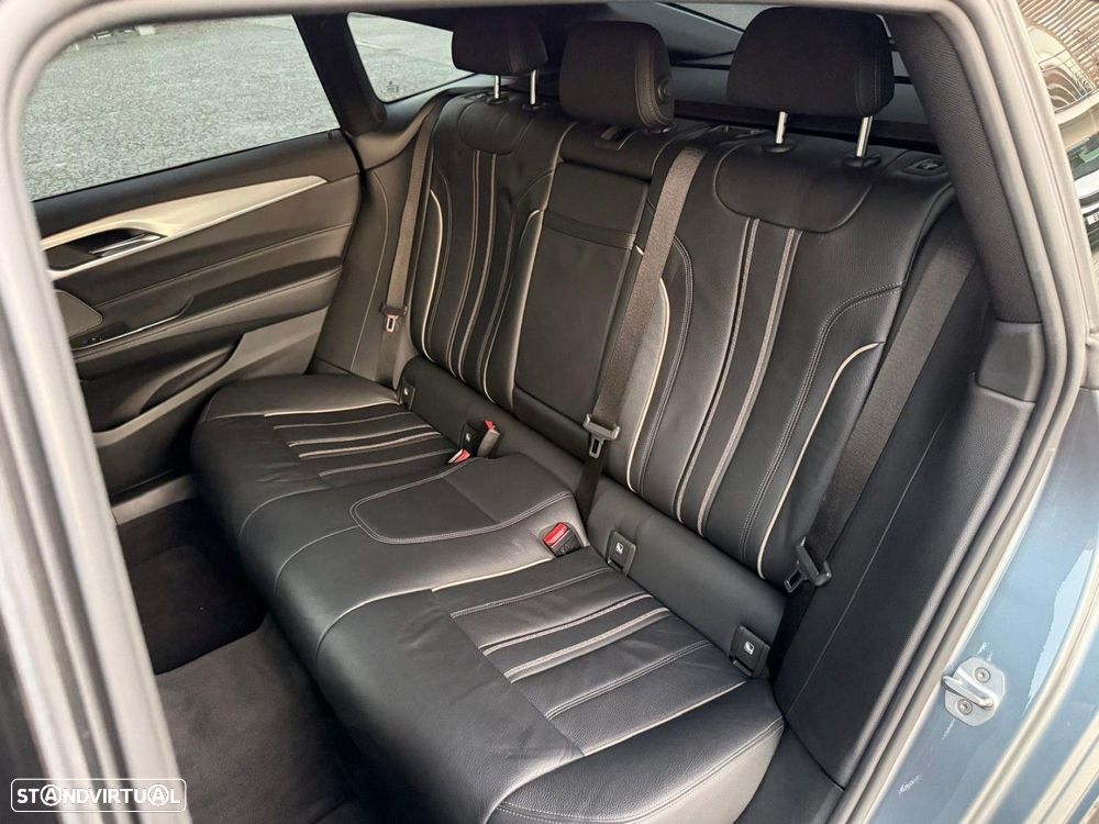 BMW 630 Gran Turismo d xDrive Pack M - 43