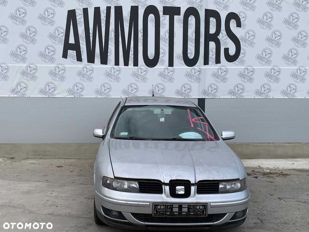 SEAT LEON 2000 *SAMOCHÓD NA CZĘŚCI* 2860 MASKA, LAMPA, DRZWI, LUSTERKO, ZDERZAK, GRILL, BŁOTNIK, KLAPA, BELKA, DESKA, FOTELE, KANAPA, ĆWIARTKA, KIEROWNICA, TARCZE, ZACISKI, ZAWIESZENIE, KOMPLETNY PRZÓD, KOMPLETNY TYŁ, LICZNIK, ZEGARY, PRAWE LEWE PRZÓD TYŁ - 4