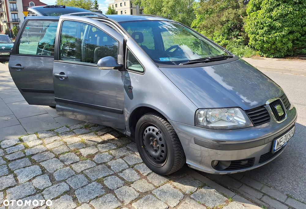 Seat Alhambra 2.0 TDI Style - 4