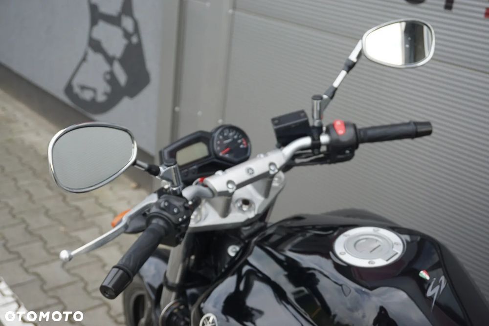 Yamaha FZ6 - 16