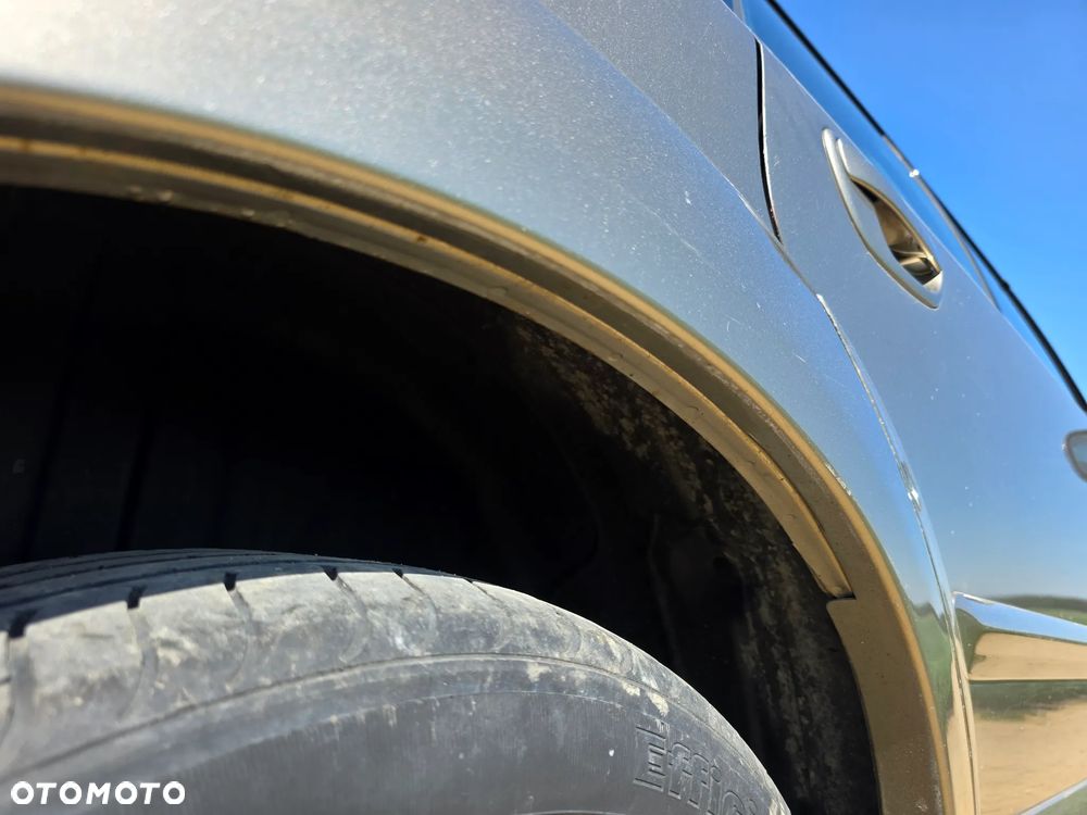 Subaru Outback - 38