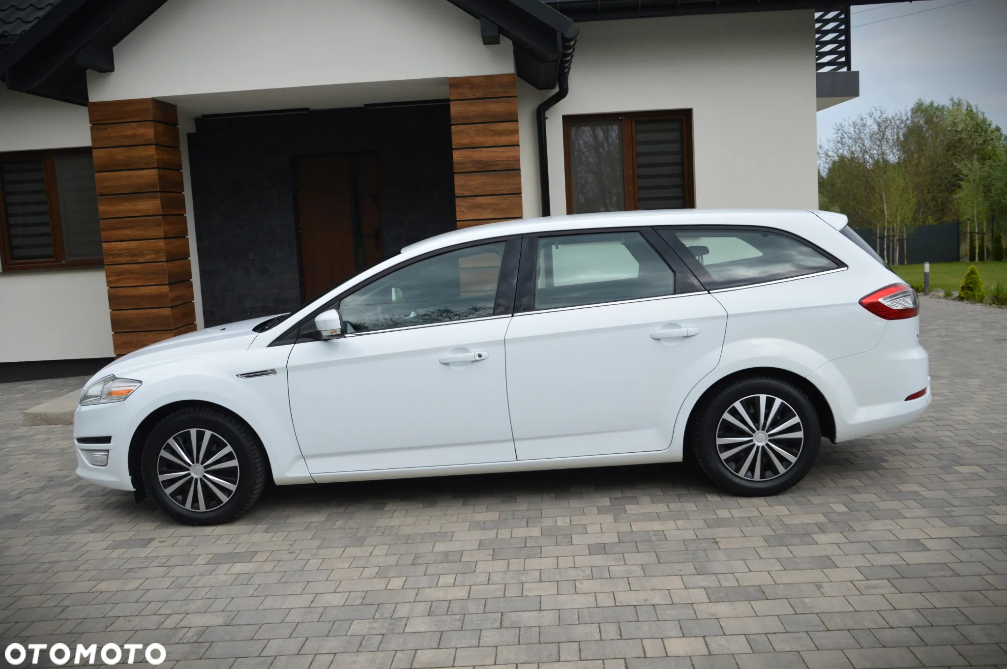 Ford Mondeo 1.6 TDCi Ambiente Plus - 4