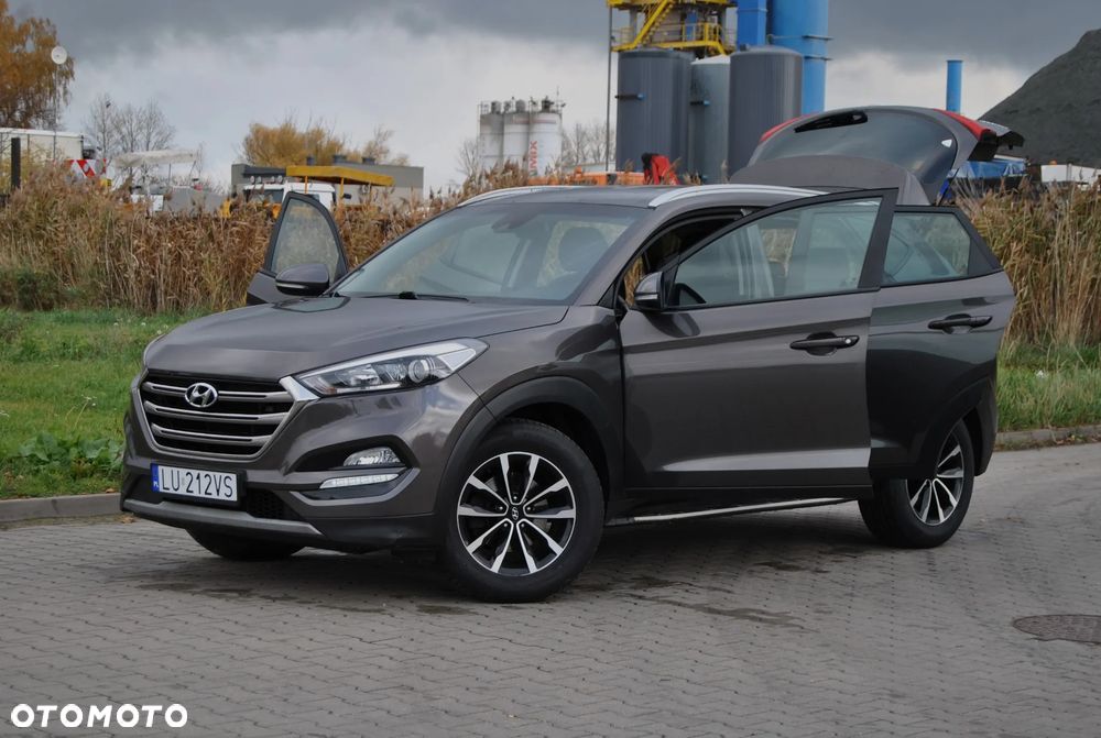 Hyundai Tucson blue 1.7 CRDi 2WD Style - 23