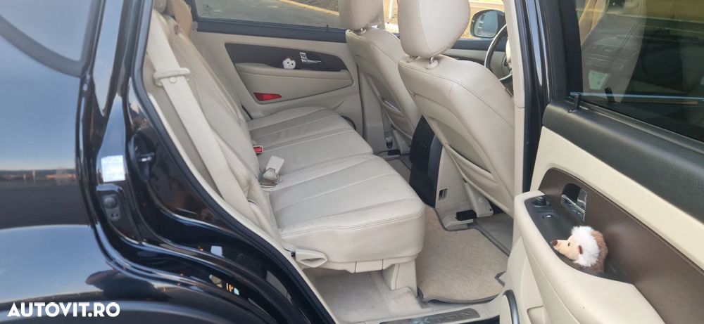 SsangYong REXTON W 2.0 e-XDI 4WD DLX Plus Aut. - 6