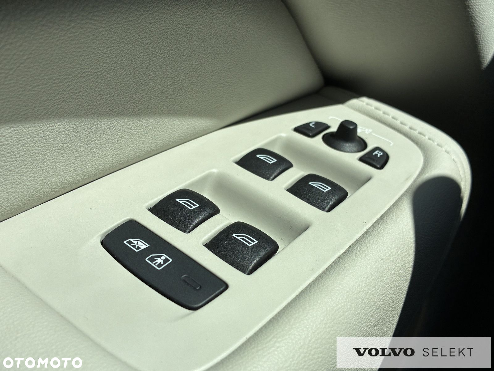 Volvo XC 60 - 23