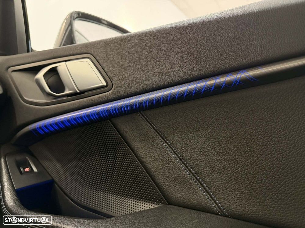 BMW 116 d Pack Desportivo M - 18