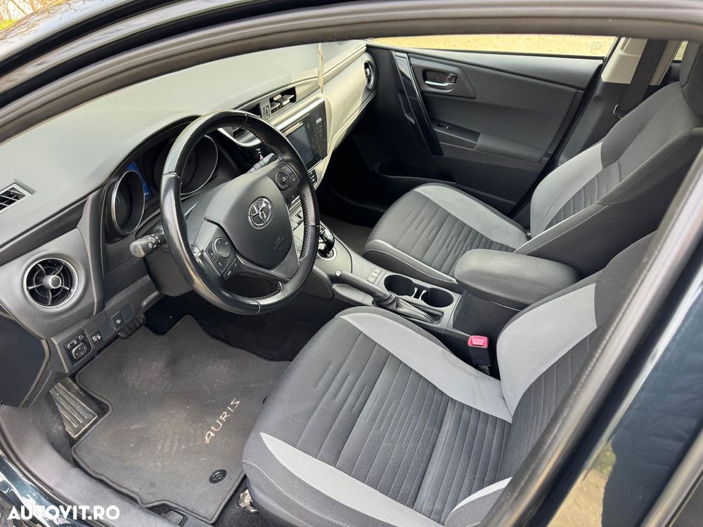 Toyota Auris 1.8 L VVT-i TS Hybrid Luna - 12