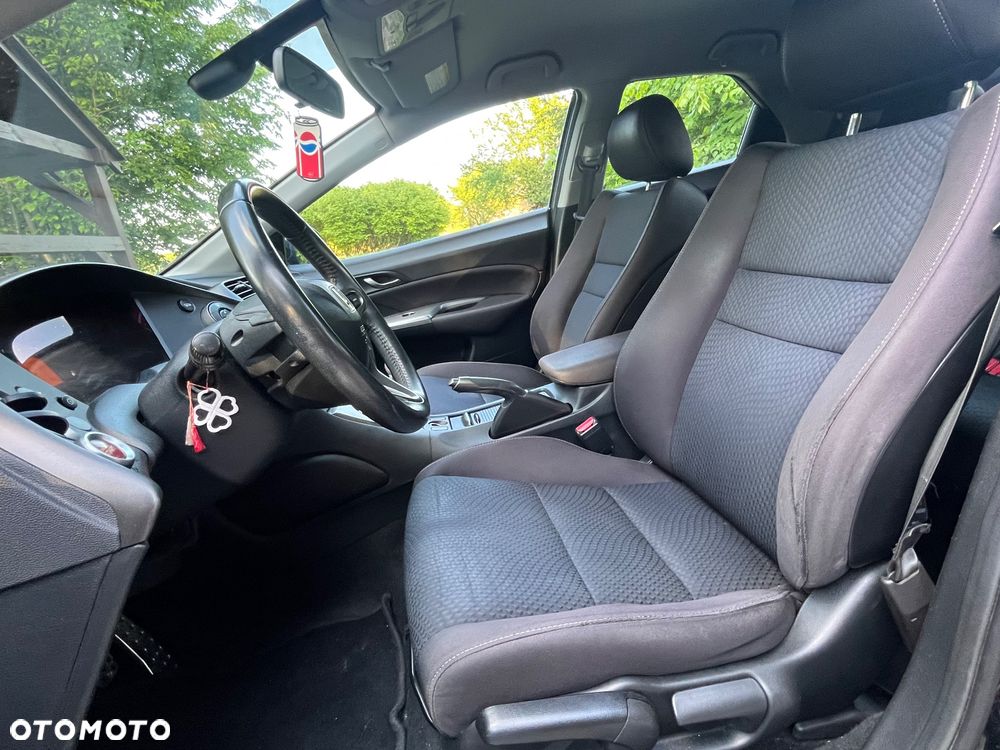 Honda Civic 1.8i-VTEC Executive - 9