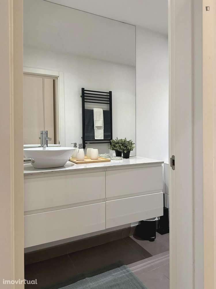 Apartamento com 1 quartos - localizado em Bairro Alto Lisbon - Grande imagem: 2/15