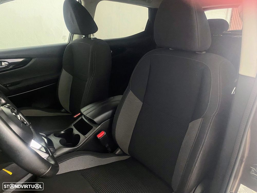 Nissan Qashqai 1.5 dCi N-Style DCT - 16