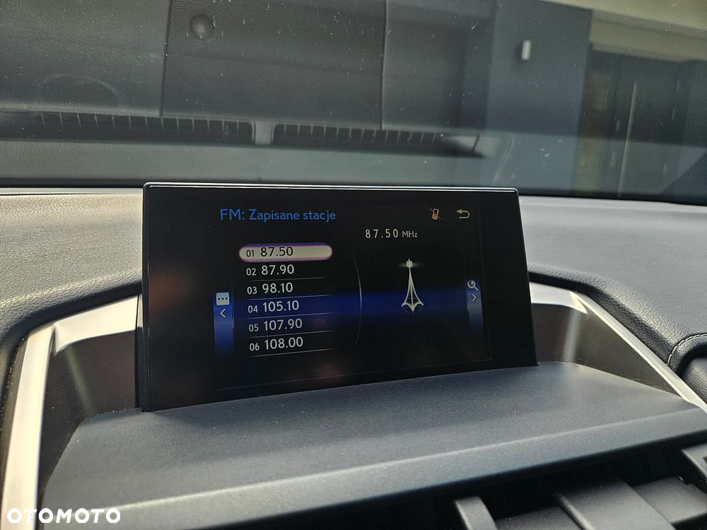 Lexus NX 300h Prestige AWD - 39
