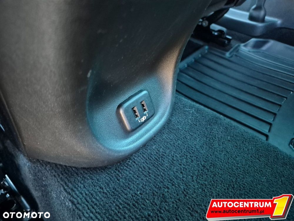 Opel Insignia - 28