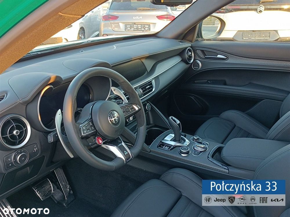 Alfa Romeo Stelvio - 33