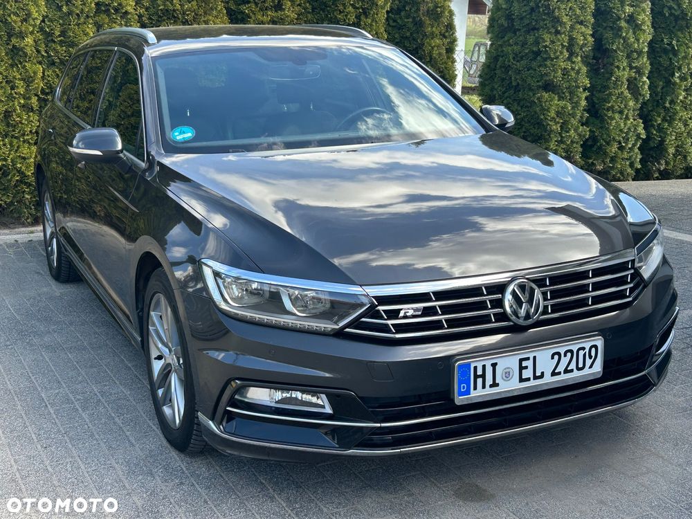 Volkswagen Passat 1.6 TDI SCR DSG Business - 12