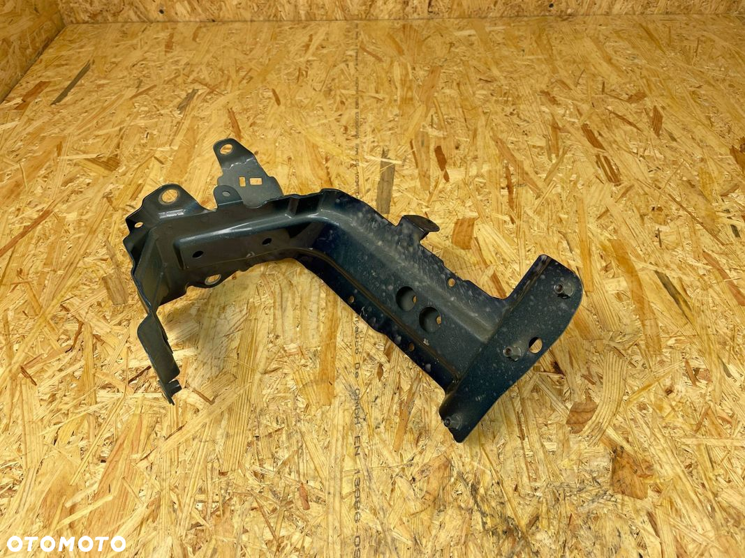 WSPORNIK UCHWYT MOCOWANIE BŁOTNIKA PRZÓD LEWY AUDI Q7 II 4M 4M0821137B 15- - 5
