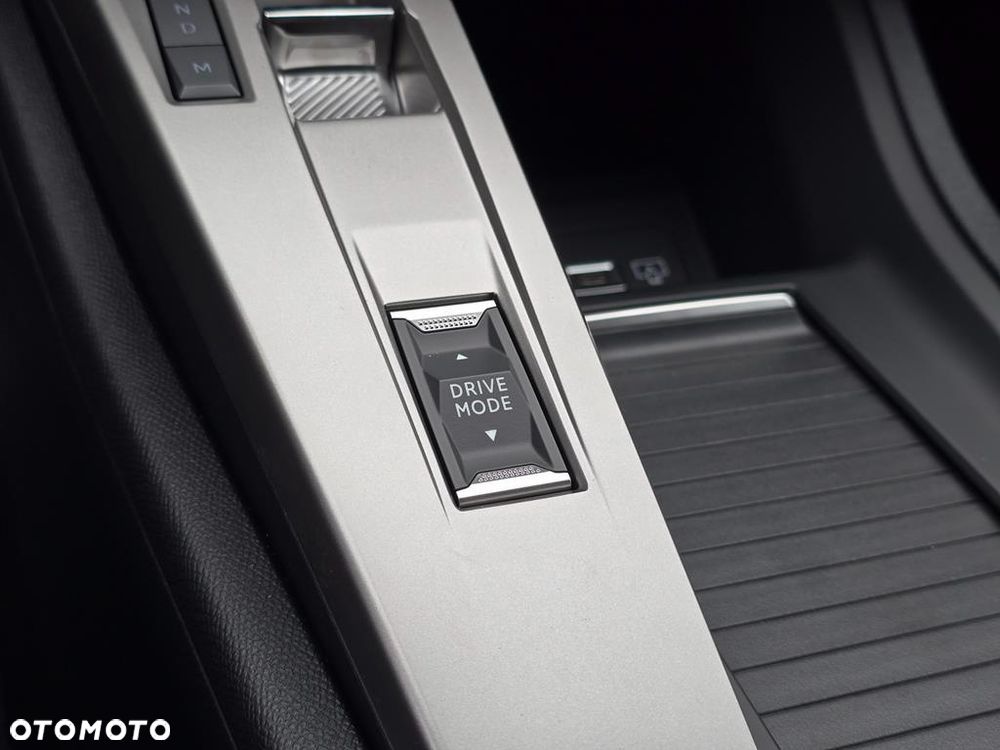 Peugeot 308 1.5 BlueHDi Allure S&S EAT8 - 20