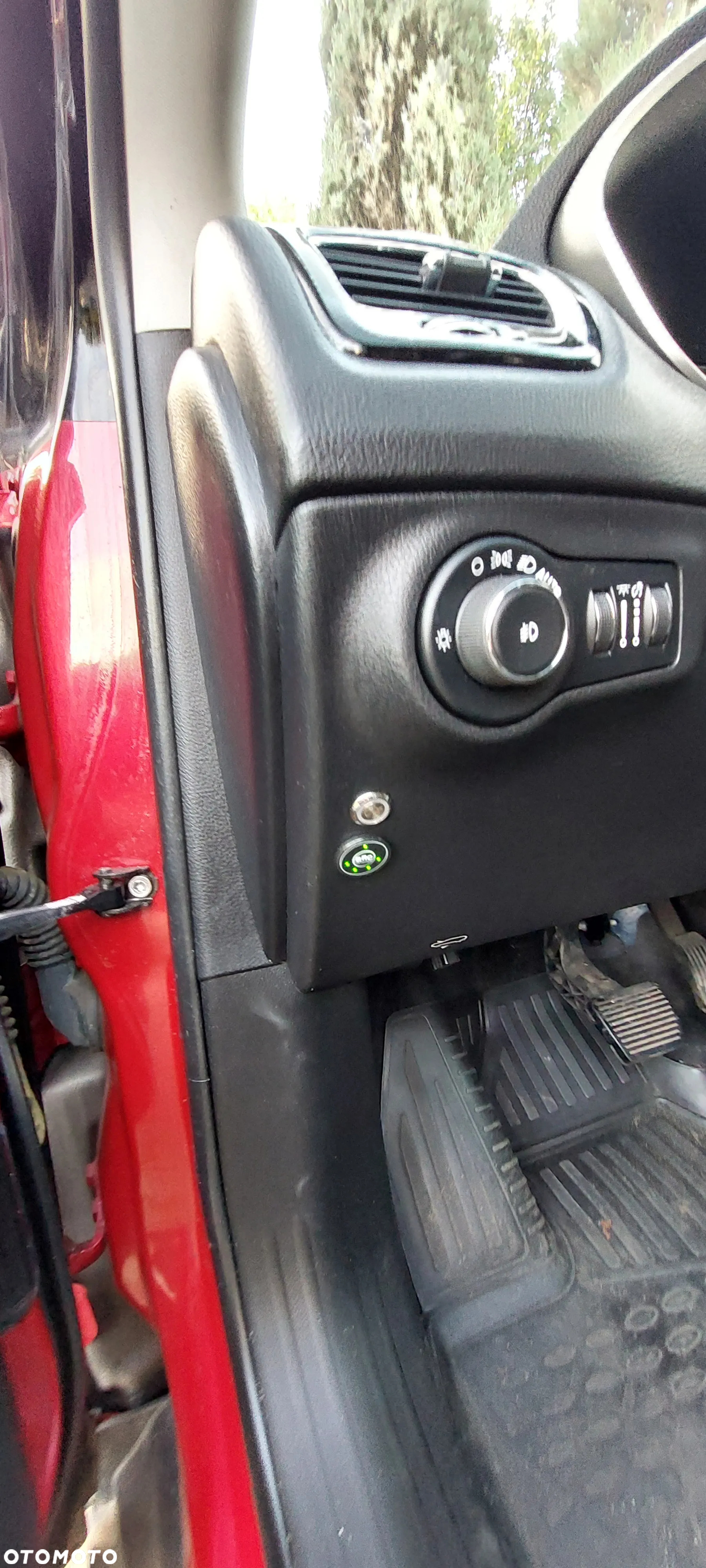 Jeep Compass - 12