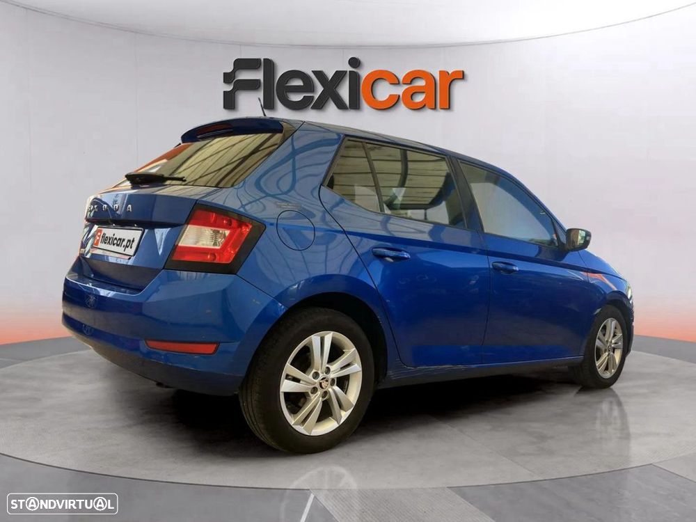 Skoda Fabia 1.0 TSI Active - 6