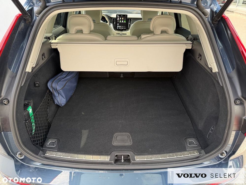 Volvo XC 60 - 30