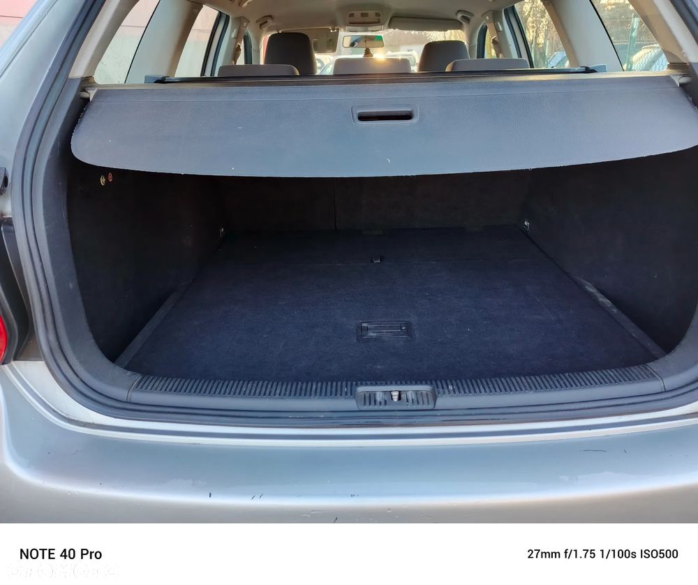 Volkswagen Golf Variant 1.9 TDI DPF Trendline - 13