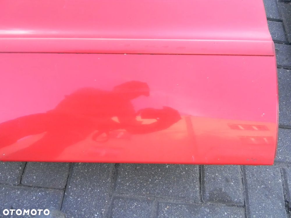 drzwi prawe tył AUDI A4 B5 94-98 CZERWONE LY3H - 4