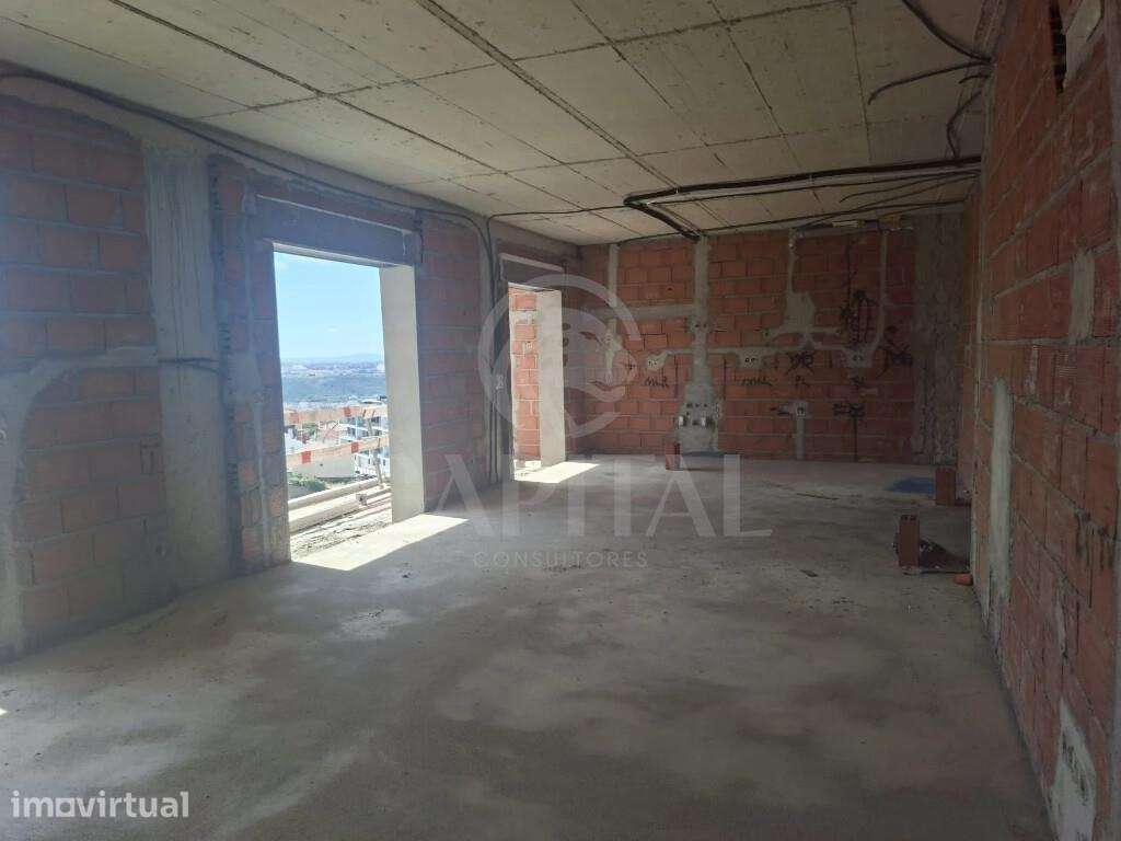 Apartamento moderno a estrear com excelente exposição solar, varanda e - Grande imagem: 3/22
