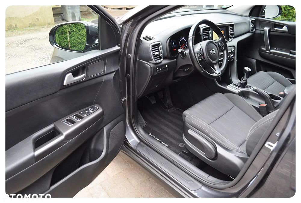 Kia Sportage 1.6 GDI M 2WD - 18