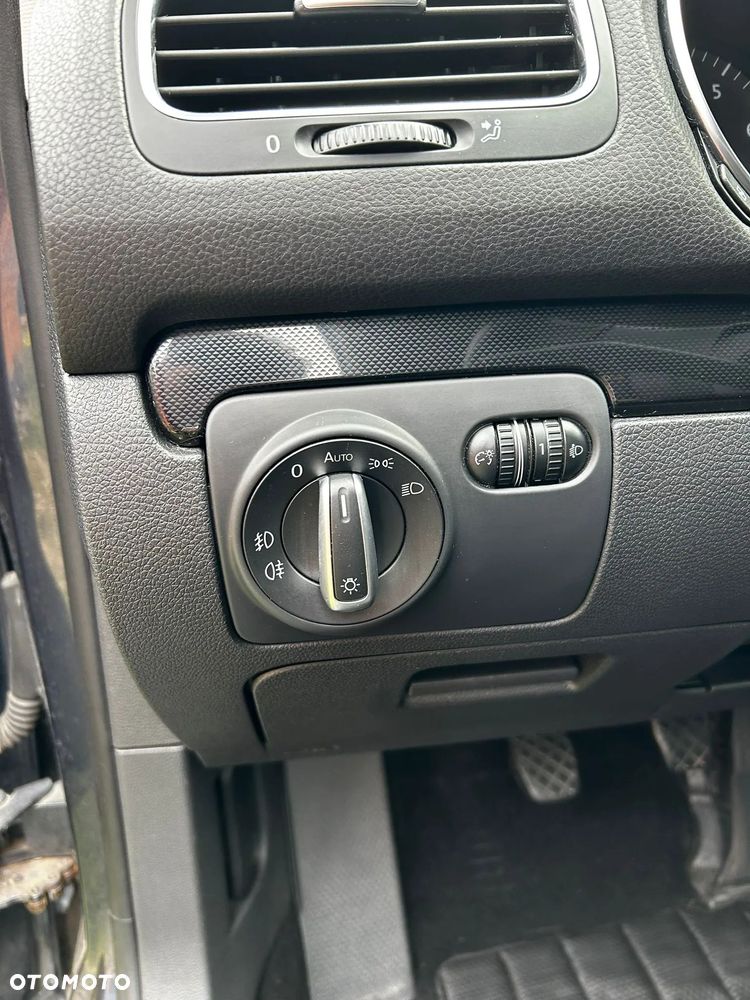 Volkswagen Golf 1.4 TSI Comfortline - 10