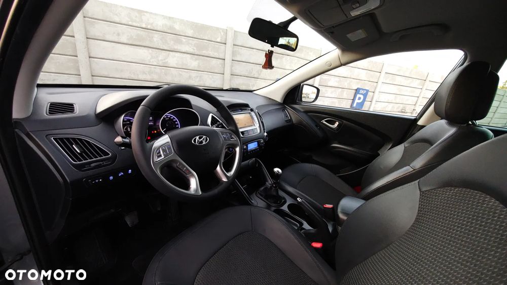 Hyundai ix35 1.6 2WD blue Style - 32