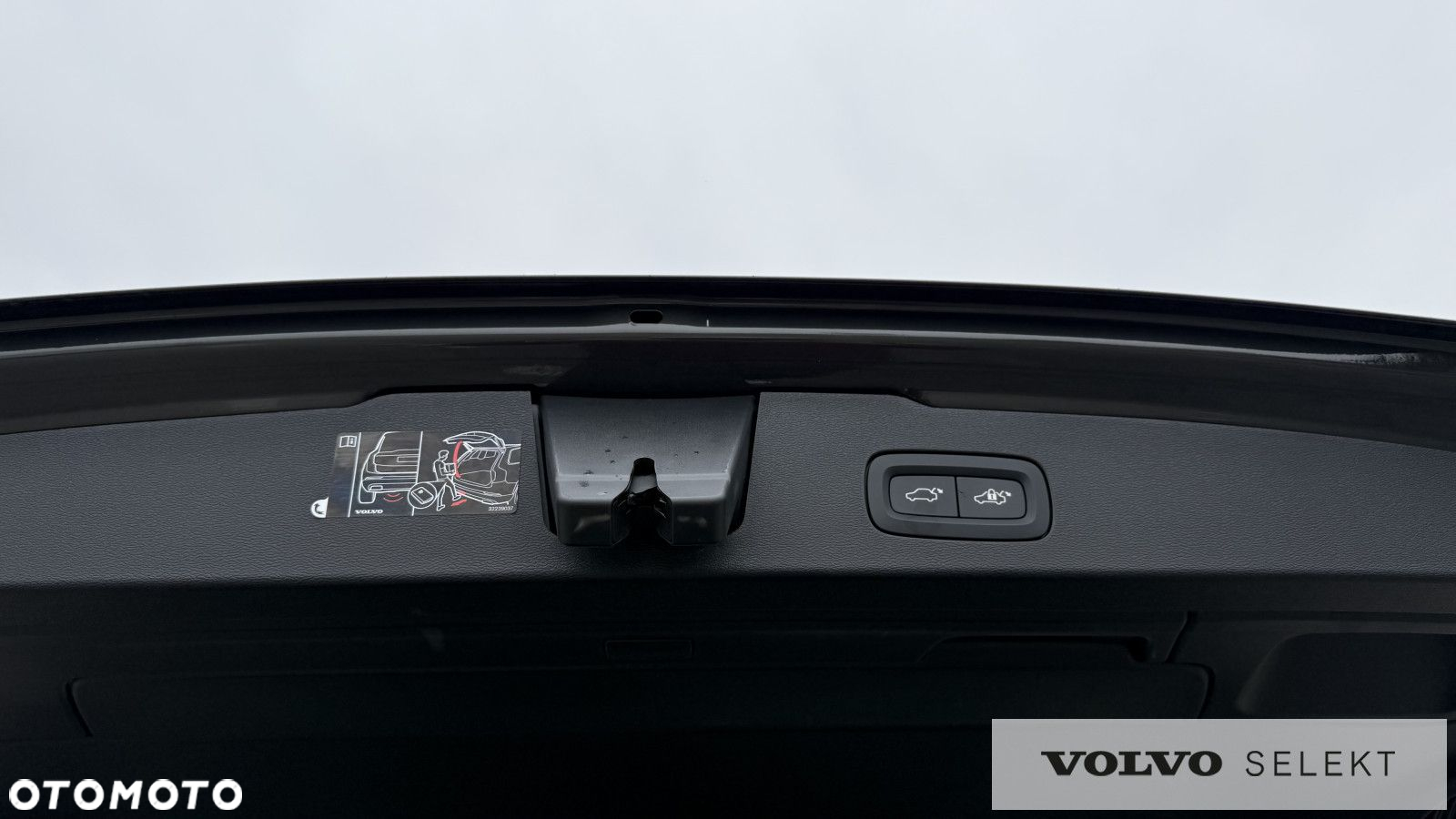 Volvo V60 Cross Country - 20