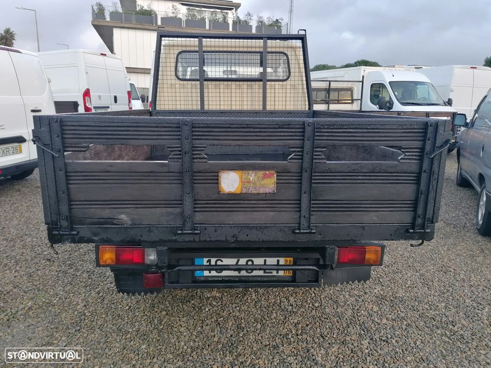 Toyota Dyna 150 C/Dupla - 9