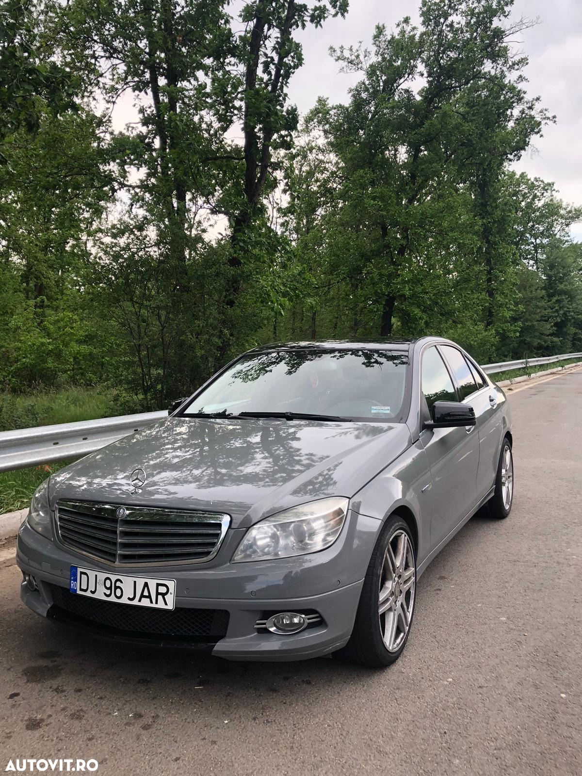 Mercedes-Benz C - 4