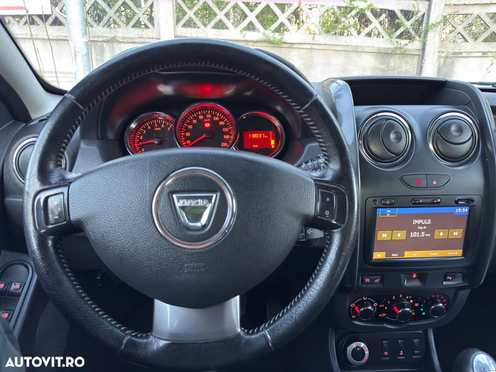 Dacia Duster 1.5 dCi 4x4 Ambiance - 8